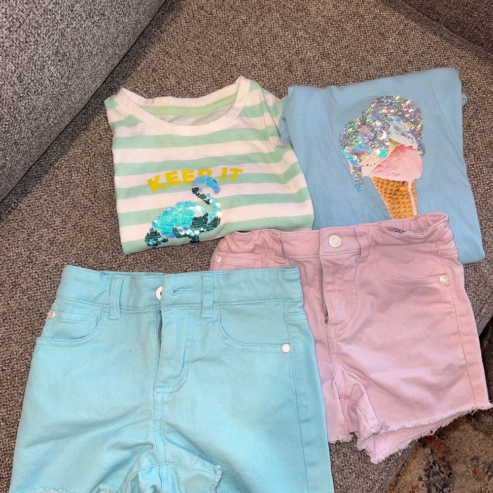 2 Outfits